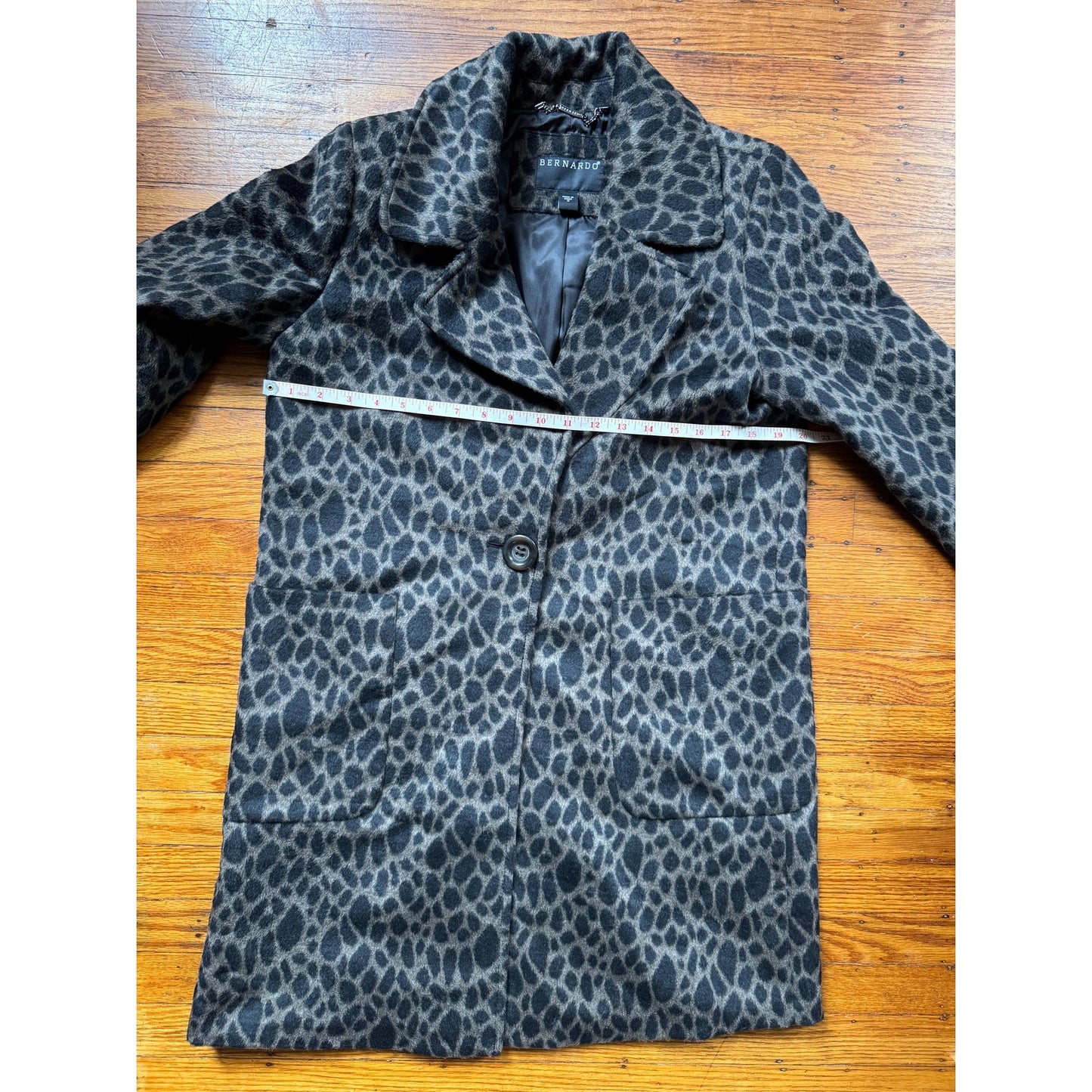 Women's Leopard Coat, M