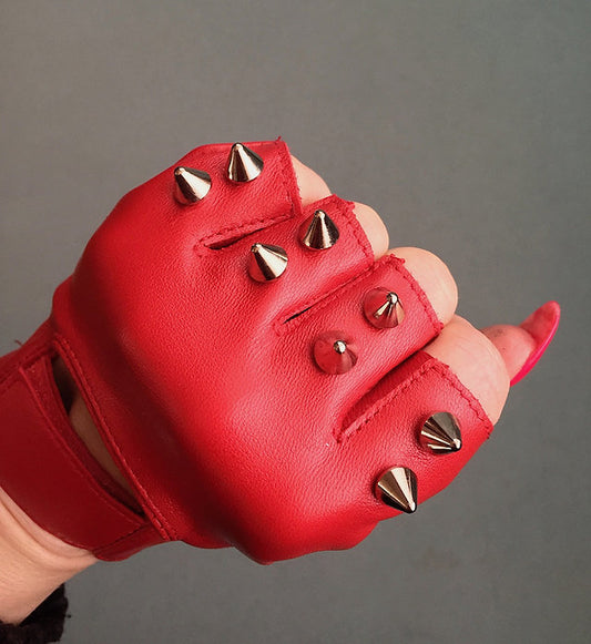 spike leather gloves