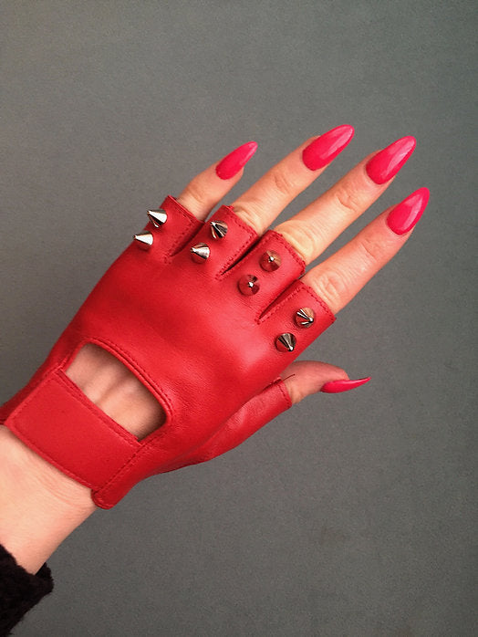 spike leather gloves