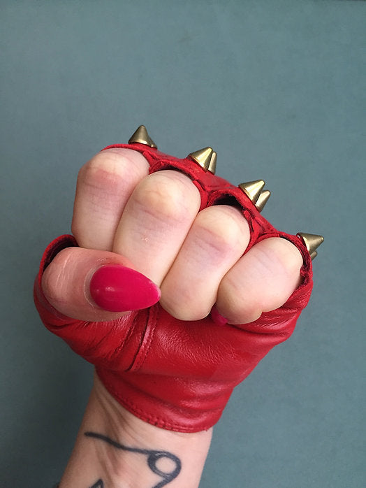 spike leather gloves