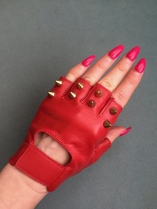 spike leather gloves